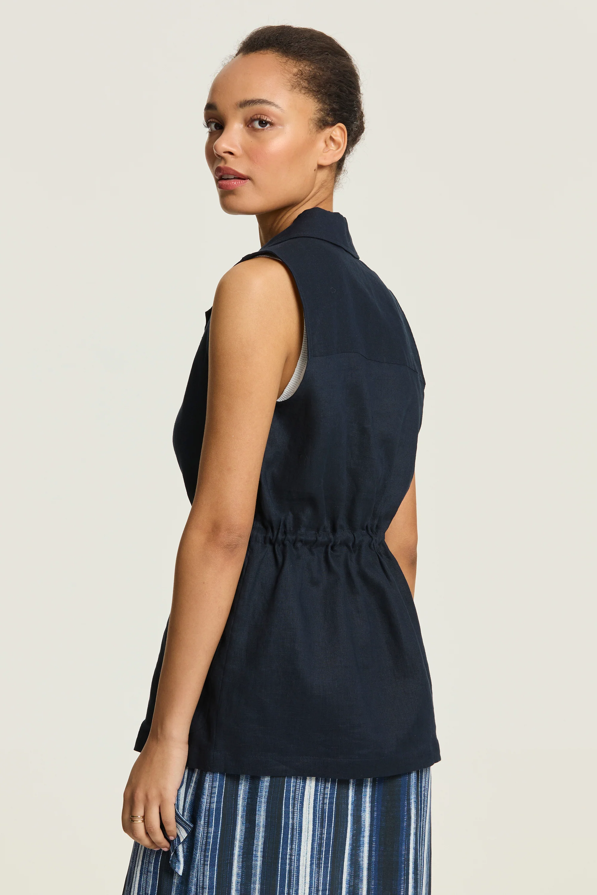 Clover Vest - Image 5