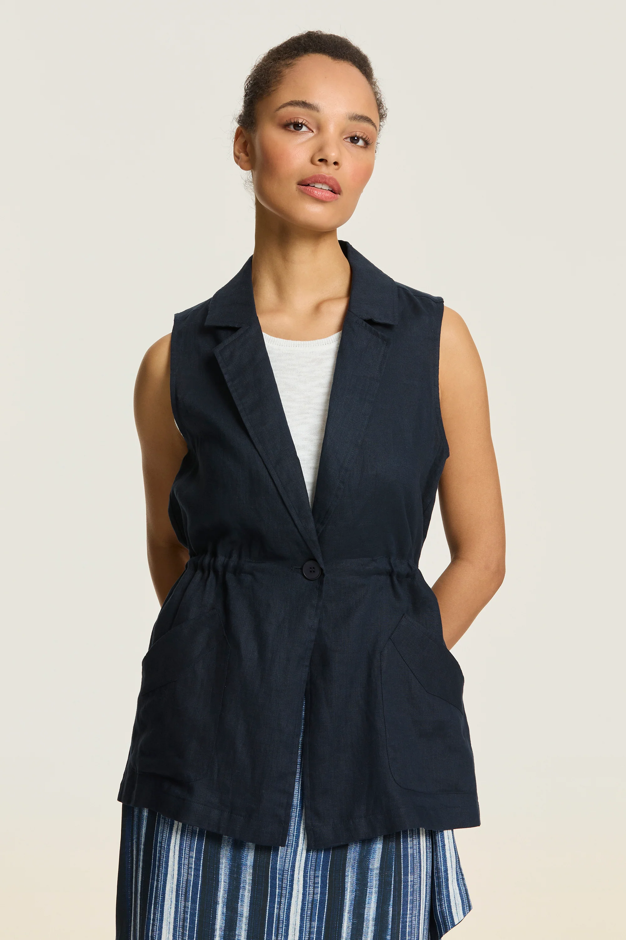 Clover Vest - Image 6