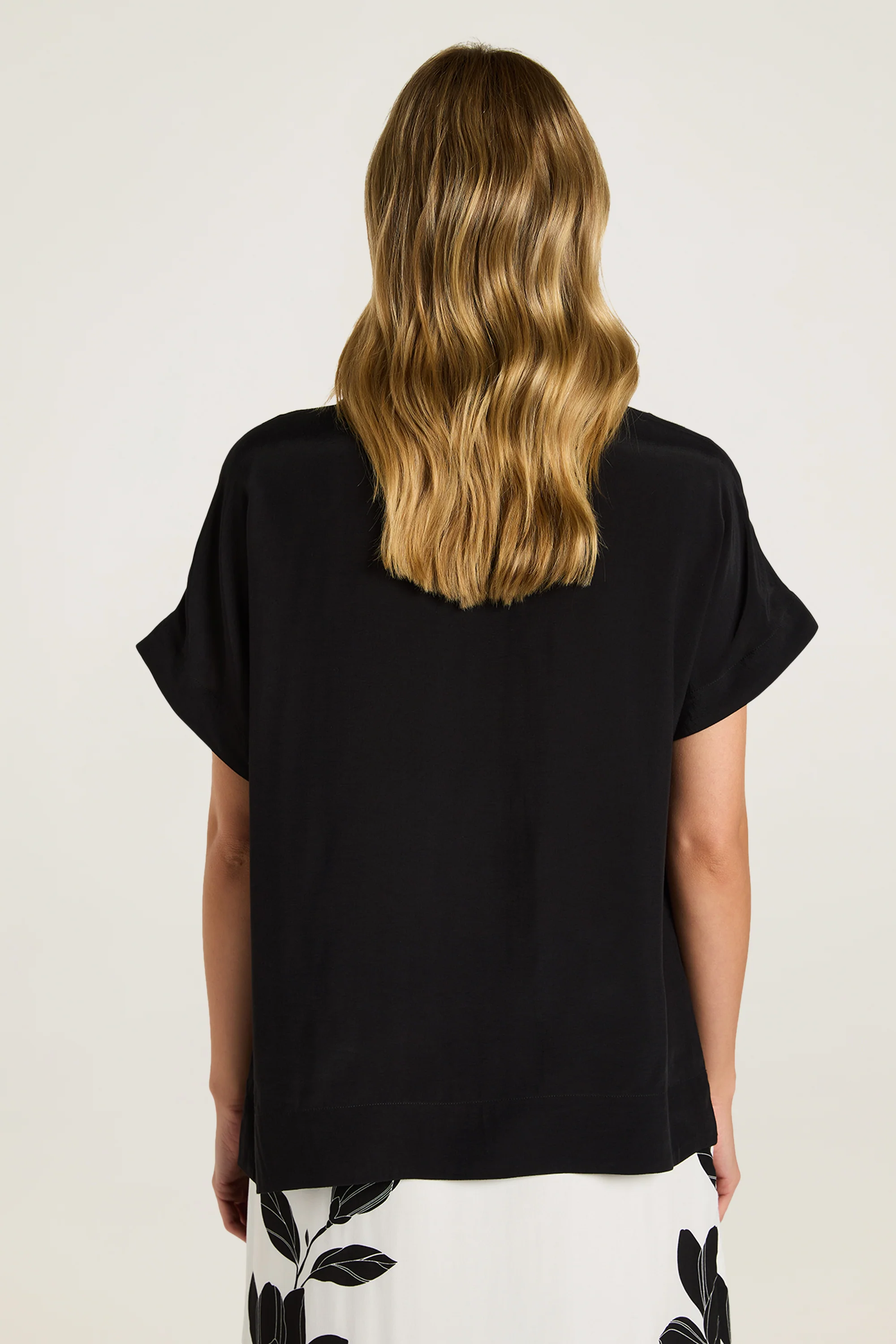 Ebony Top - Image 3