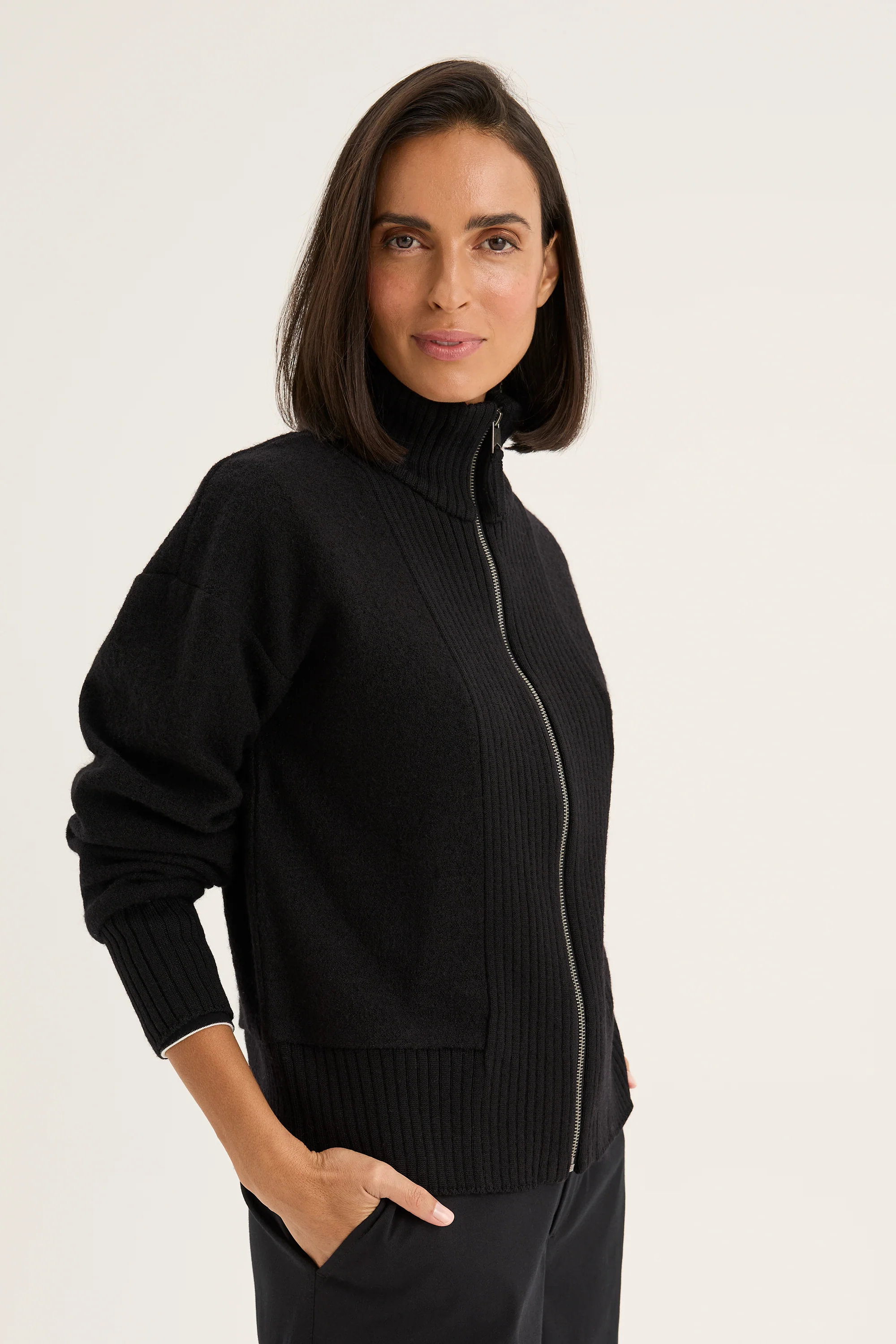 Ember Knit Jacket - Image 3