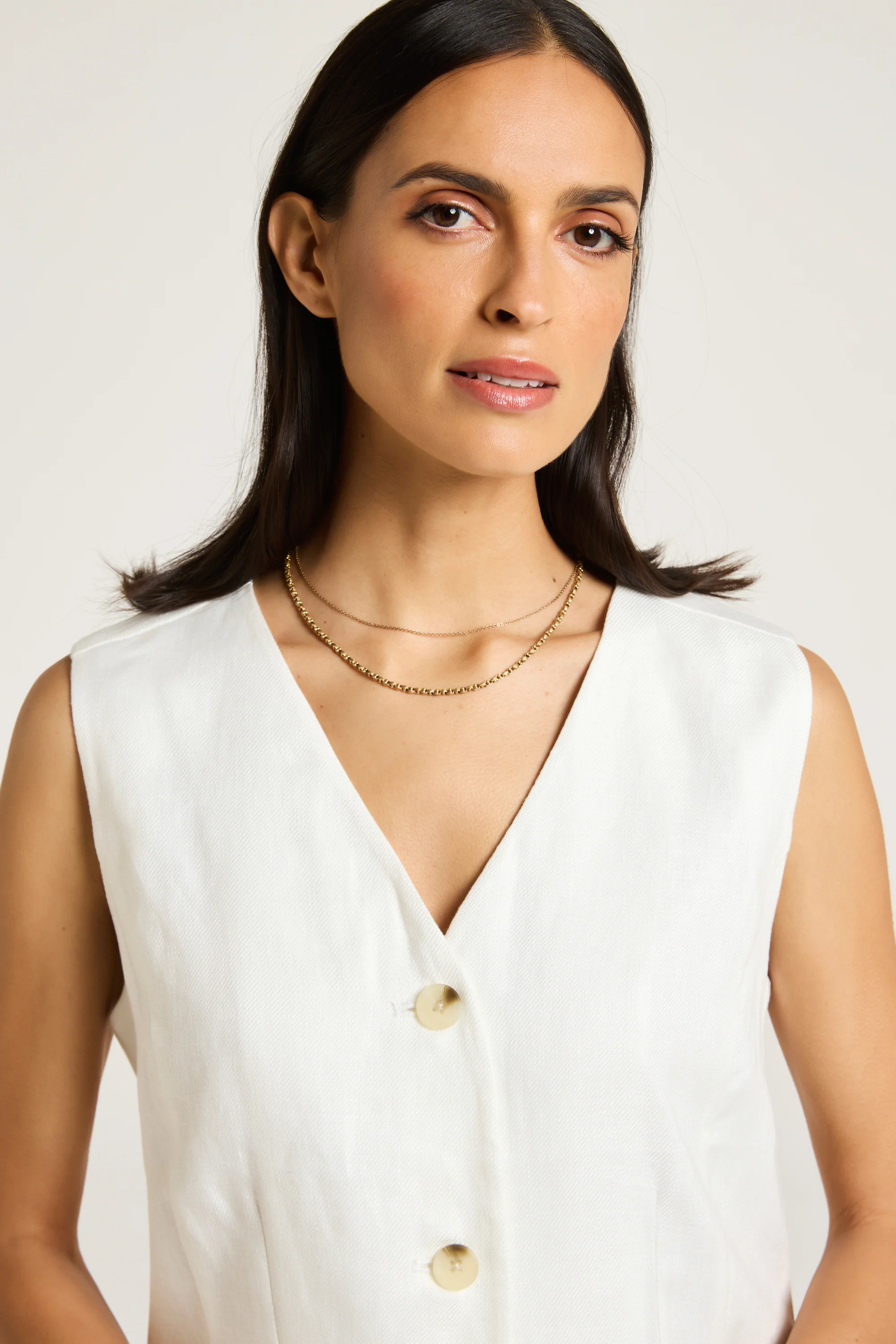 Julia Vest - Image 2