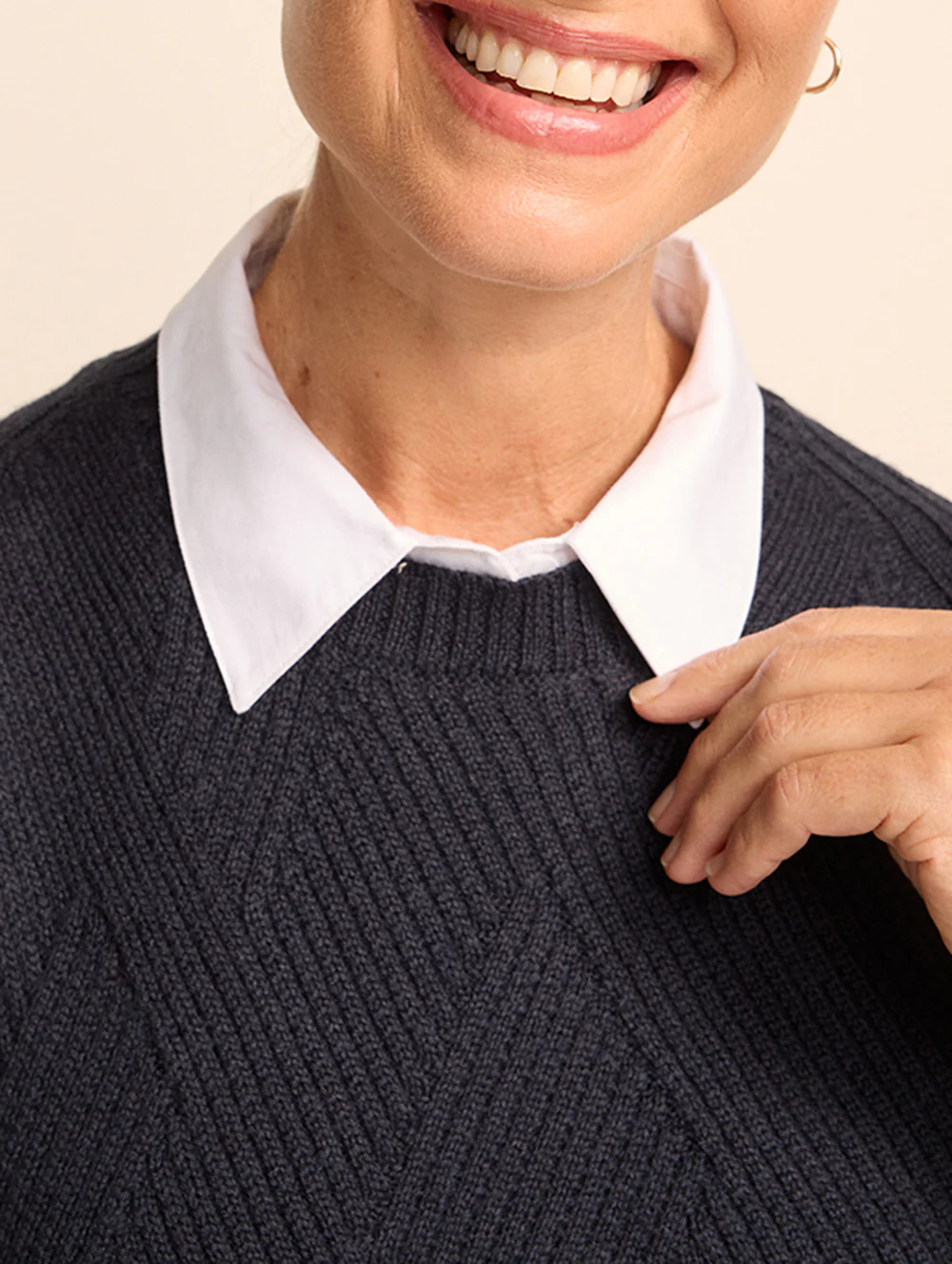 Liora Knit Vest - Image 2