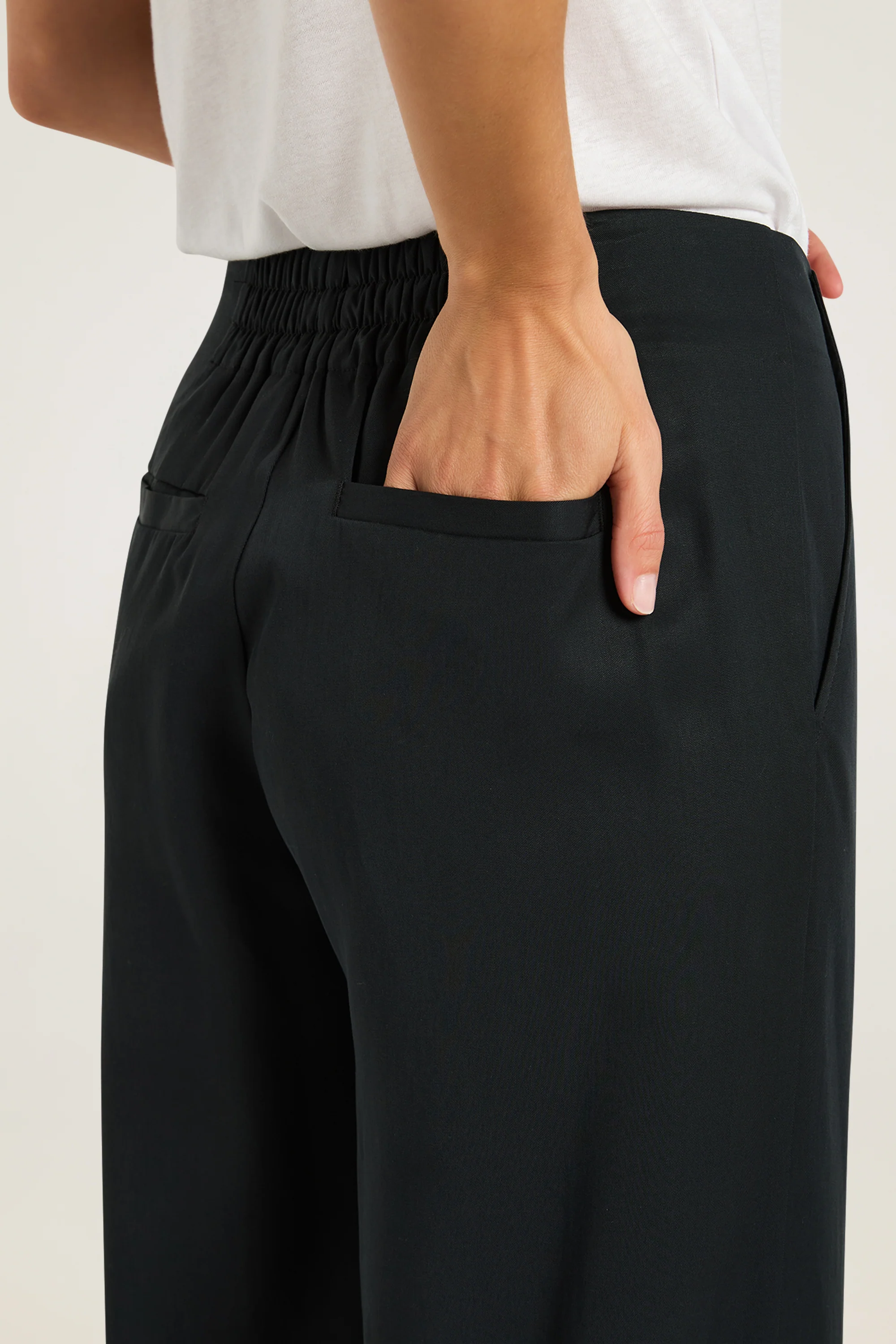 Saintly Pant - Image 5
