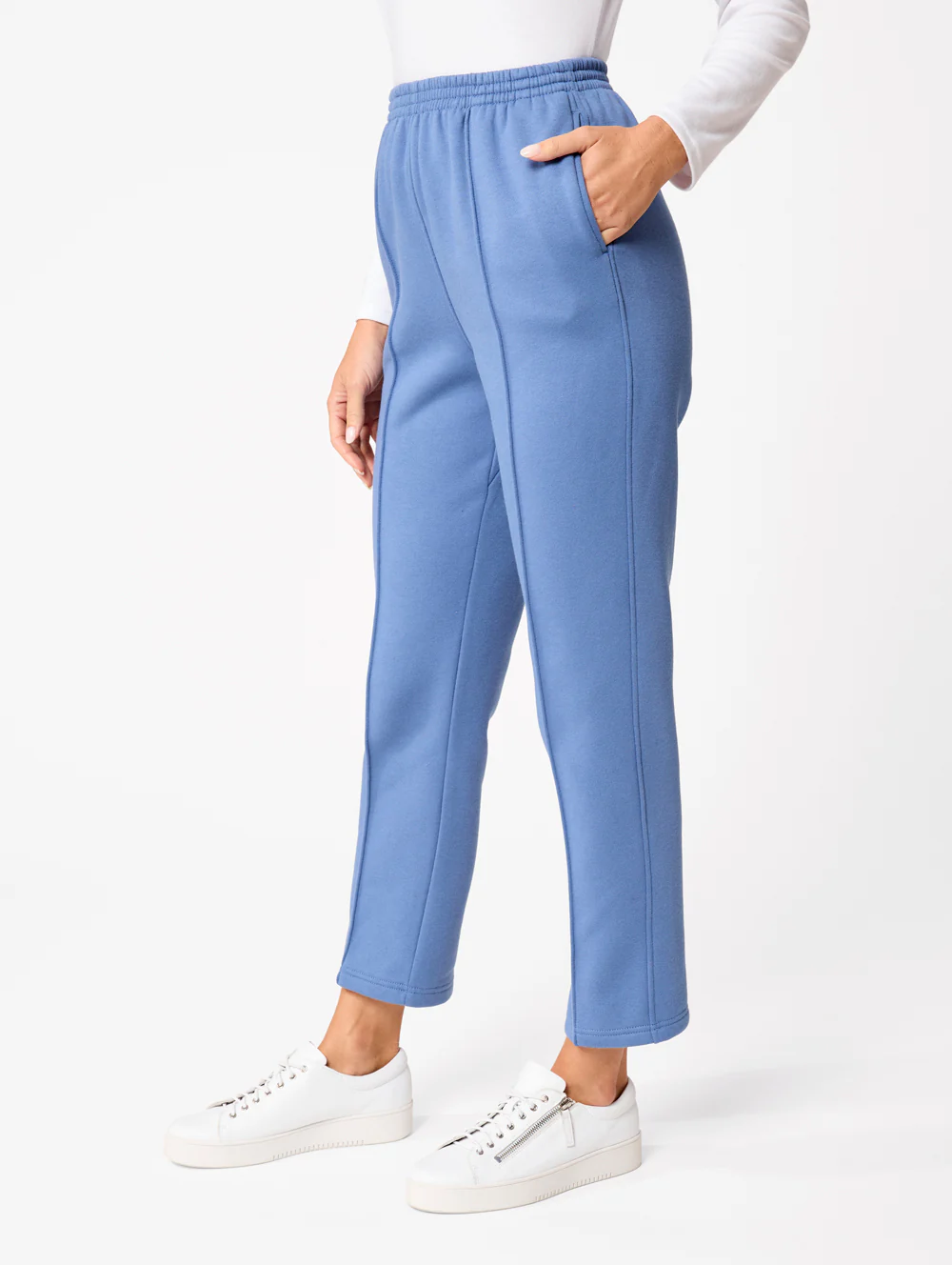 Snowy Mt Fleece Short Pant - Image 4