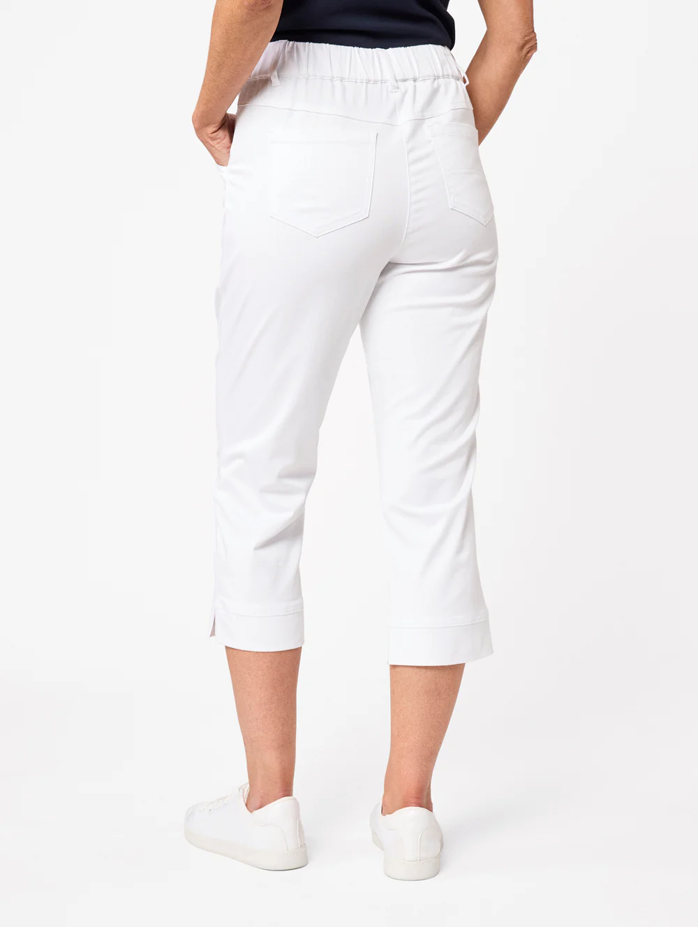 Taren 3/4 Length Pant - Image 4