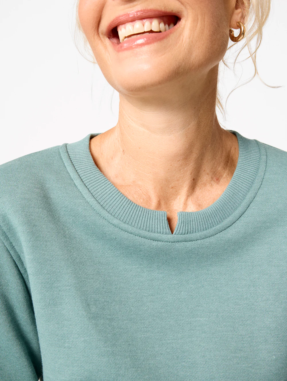 Tavianna Fleece Crew - Image 2