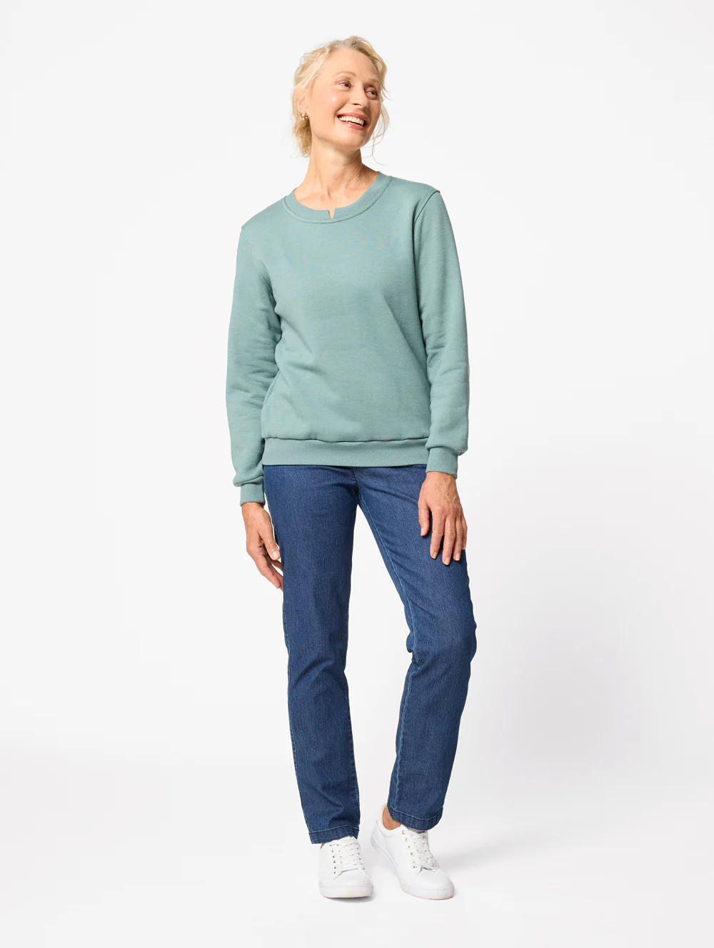 Tavianna Fleece Crew - Image 4