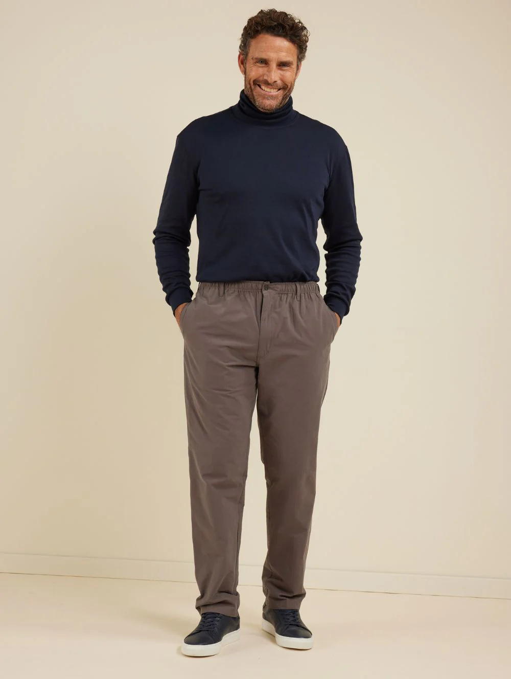 Woodbury Pull On Pant - Image 5